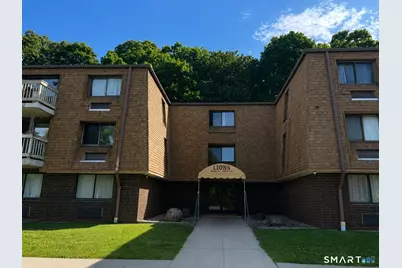 126 Triangle Street #B10, Danbury, CT 06810 - Photo 1