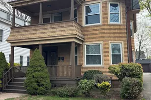 207 Alden Ave, New Haven, CT 06515 - Photo 1