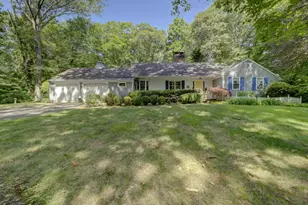 15 Cove Hill Rd, Essex, CT 06426 - Photo 1