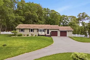 5 Beechcrest Dr, East Hampton, CT 06424 - Photo 1
