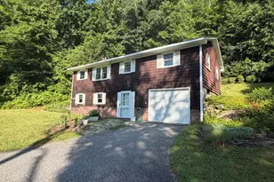 76 S Kent Rd, Kent, CT 06757 - Photo 1