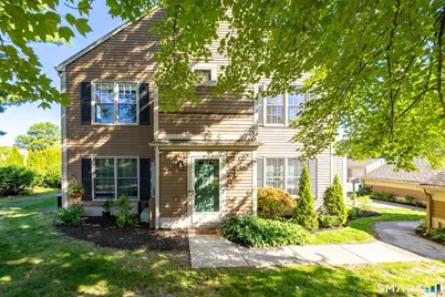 17 Newberry Lane #17, Glastonbury, CT 06033 - Photo 1