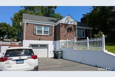 657 Naugatuck Avenue #2nd floor, Milford, CT 06461 - Photo 1