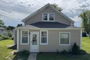 59 Olive St, Waterford, CT 06385 - Photo 1