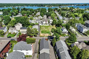 30 Dora St, Stamford, CT 06902 - Photo 1