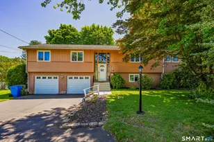 93 Court St, Cromwell, CT 06416 - Photo 1