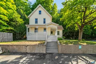 29 Sprague St, Waterbury, CT 06704 - Photo 1