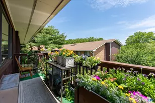154 Cold Spring Rd, Stamford, CT 06905 - Photo 1
