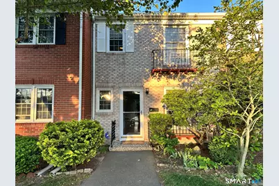 153 Penn Common #153, Milford, CT 06460 - Photo 1