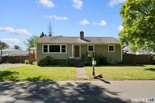 215 Wellington St, Stratford, CT 06615 - Photo 1