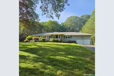 85 Canterbury Lane, Trumbull, CT 06611 - Photo 1