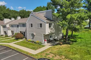 11 Watch Hill Cir, Cromwell, CT 06416 - Photo 1