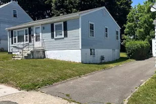 23 Hillview Ave, Waterbury, CT 06704 - Photo 1