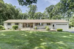 81 Kingston Dr, East Hartford, CT 06118 - Photo 1