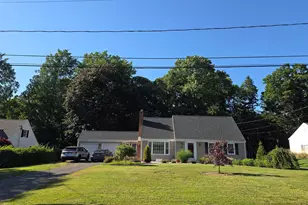13 Peach Tree Ln, Glastonbury, CT 06033 - Photo 1