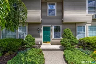 33 Glen Ridge Ct, New Milford, CT 06776 - Photo 1