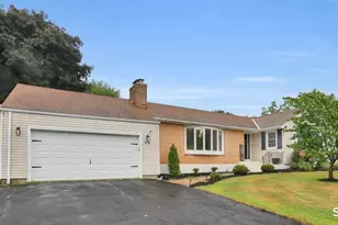 66 Berkshire Dr, Farmington, CT 06032 - Photo 1