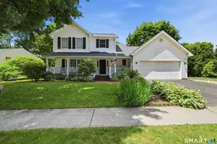 2B Topstone Dr, Bethel, CT 06801 - Photo 1
