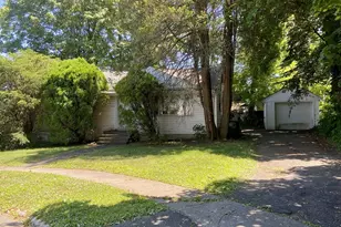 155 Lobdell Dr, Stratford, CT 06614 - Photo 1