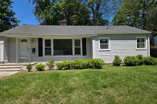 73 Crestwood Dr, Stamford, CT 06905 - Photo 1