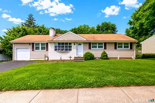 195 Emerald Pl, Stratford, CT 06614 - Photo 1