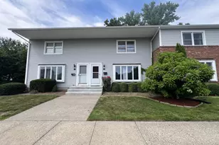 38 Carriage Path N, Milford, CT 06460 - Photo 1