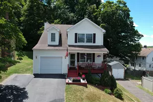 21 Hillcrest Ave, Meriden, CT 06451 - Photo 1