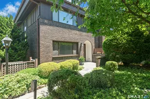 289 New Norwalk Rd, New Canaan, CT 06840 - Photo 1