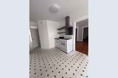 86 Hinman Street #1, West Haven, CT 06516 - Photo 1