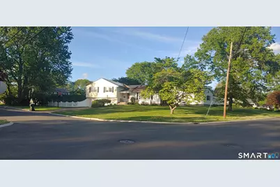 22 Vardon Road, West Hartford, CT 06117 - Photo 1