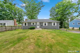 128 Forest Dr, Wethersfield, CT 06109 - Photo 1