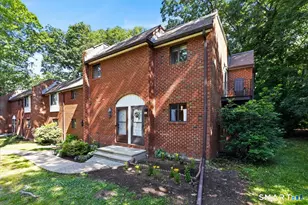 550 Darling St, Southington, CT 06489 - Photo 1