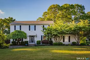 30 Crested Ridge Ct, Stratford, CT 06614 - Photo 1