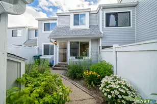 6 Peddlars Dr, Branford, CT 06405 - Photo 1