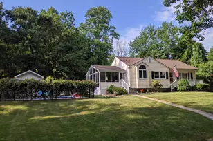 17 Gray St, Monroe, CT 06468 - Photo 1