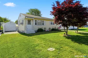 50 Biscayne Blvd, Old Lyme, CT 06371 - Photo 1