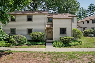 123 Smoke Valley Dr, Stratford, CT 06614 - Photo 1