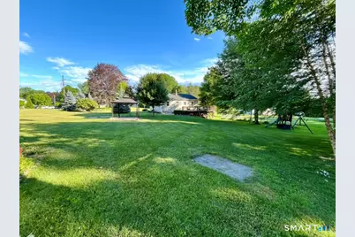 28 Brookfield Meadows Street, Brookfield, CT 06804 - Photo 1