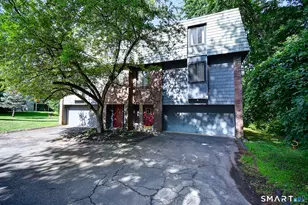 78 Trolley Crossing Ln, Middletown, CT 06457 - Photo 1