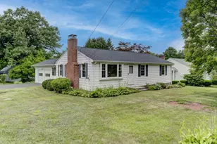 36 Westview Terrace, Berlin, CT 06037 - Photo 1