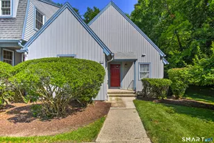 26 Paisley Ln, Fairfield, CT 06825 - Photo 1