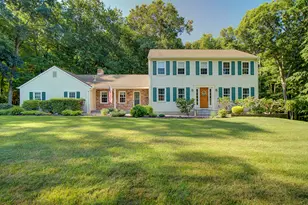19 E Ridge Ct, Cheshire, CT 06410 - Photo 1