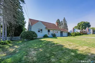 9 Sam St, Enfield, CT 06082 - Photo 1