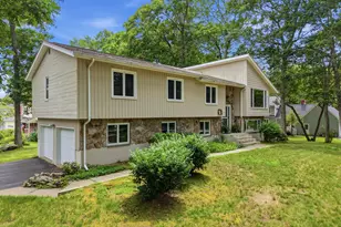 55 Greencliff Dr, East Lyme, CT 06357 - Photo 1