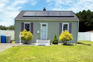 124 Morningside Dr W, Bristol, CT 06010 - Photo 1
