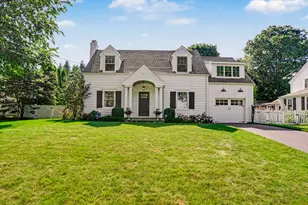 114 Lee Dr, Fairfield, CT 06824 - Photo 1