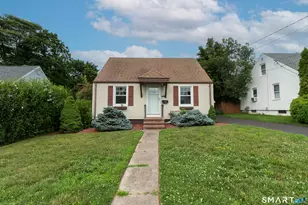 33 Clearview Ave, East Haven, CT 06512 - Photo 1