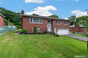 124 Judith Ln, Waterbury, CT 06704 - Photo 1