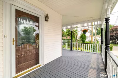 18 Elm Tree Place #1st floor, Stamford, CT 06906 - Photo 1