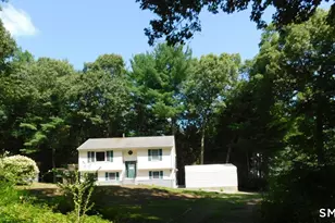 60 Osga Ln, Griswold, CT 06351 - Photo 1